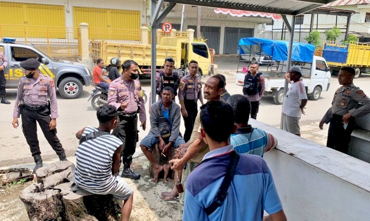 Jauhi Penyakit Masyarakat, Pesan Anggota Samapta Polres Belu Saat Patroli Dialogis