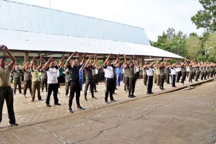 Jaga Terus Kekompakkan di Wilayah Tapal Batas RI-RDTL, Polres Belu Bersama Yonif RK 744/SYB  Gelar Olahraga Bersama