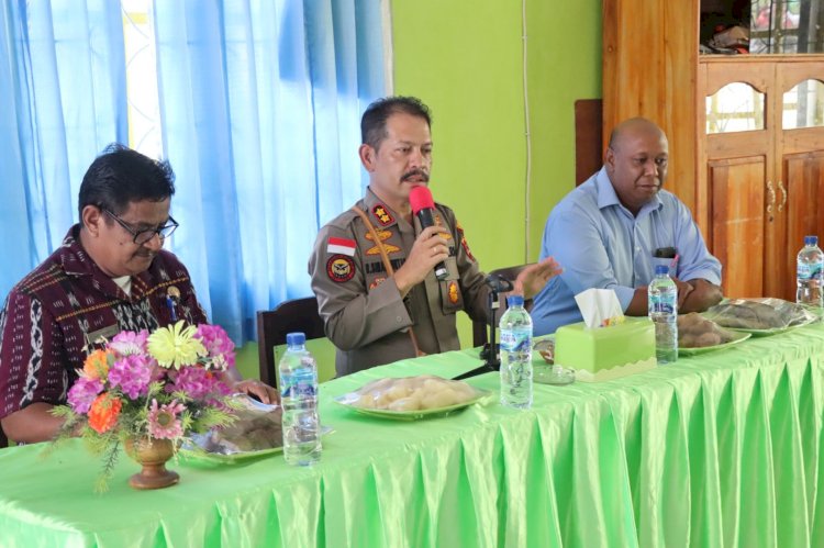 Jumat Curhat Bersama Warga Beirafu, Kapolres Belu Dapat Apresiasi dan Masukan dari Masyarakat Soal Kamtibmas