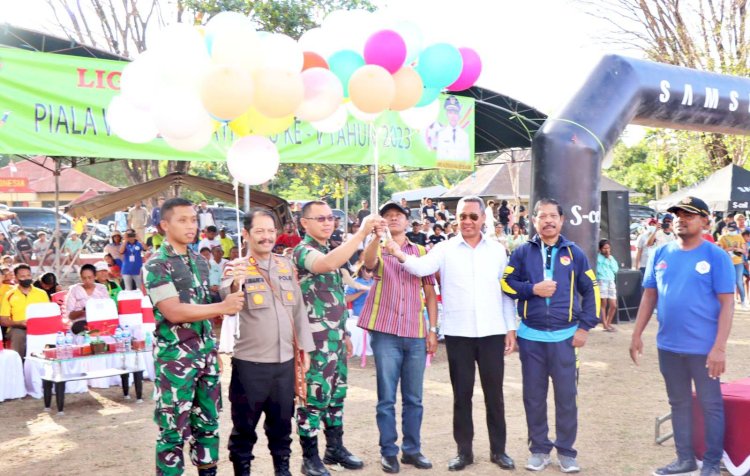 Hadir di Pembukaan Turnamen Sepakbola LPI Piala Wakil Bupati , Kapolres Belu Minta Pemain Junjung Sportivitas