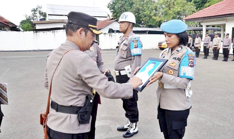 Anggotanya Langgar Kode Etik, Kapolres Belu Pimpin Langsung Upacara Pemecatan Satu Personel PNS Polri