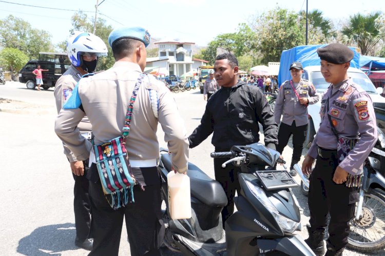 Hari ke 11 Operasi, Satgas Operasi Pekat Polres Belu Gelar Razia Kendaraan di Jalur Tapal Batas