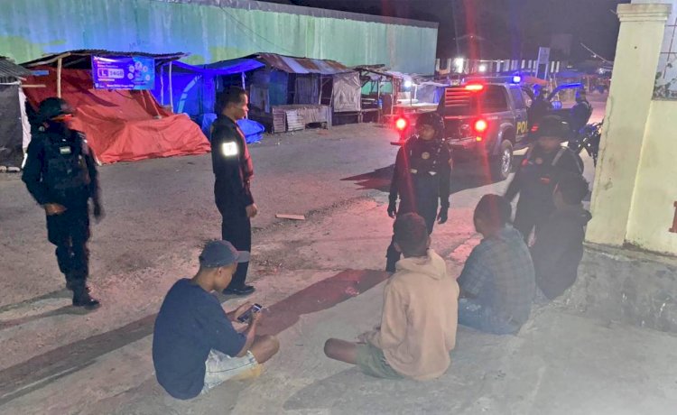 Patroli Malam di Sejumlah Titik, Turjawali Samapta Polres Belu Tak Bosan Imbau Warga Jauhi Perbuatan Melanggar Hukum