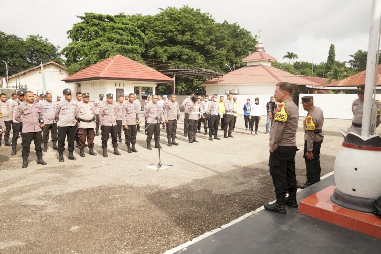 Periksa Sikap Tampang dan Kerapian Anggota, Kapolres Belu Pastikan Anggota Siap Diri Amankan Pemilu 2024