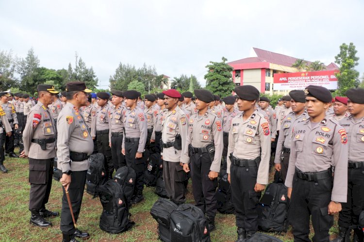 Pastikan Pemilu 2024 Berjalan Aman dan Lancar, Kapolda NTT Geser Ratusan Anggotanya BKO Sembilan Polres Amankan TPS.-