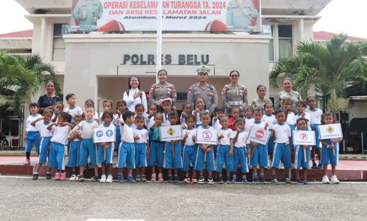 Serunya Bermain dan Belajar Bersama, Sat Lantas Polres Belu Kenalkan Rambu-rambu Lalu Lintas untuk Anak TKK Asisi Onoboi