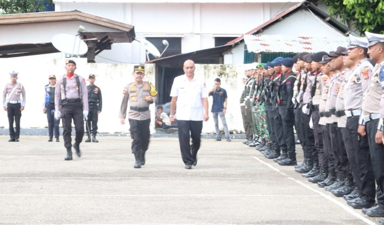 Kesiapan Pengamanan Idul Fitri 1445 H, Kapolres Belu Pimpin Apel Gelar Pasukan Operasi Ketupat Turangga 2024