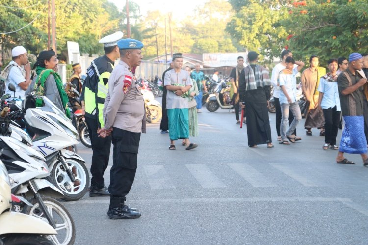 Jamin Keamanan dan Kenyamanan Umat Islam Saat Beribadah, Polres Belu dan Jajaran Amankan Ibadah Sholat Idul Adha 1445 H, Cek Videonya