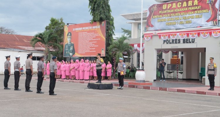 Semarak Hari Bhayangkara ke 78, Kapolres Belu, AKBP Richo N.D Simanjuntak Pimpin Upacara Kenaikan Pangkat Bintara Polres Belu dan Brimob