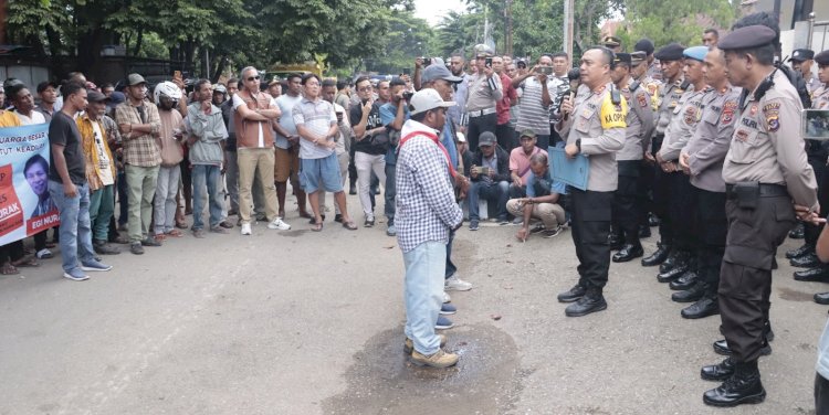 Aksi Damai Berujung Audiens, Simak Pernyataan Kapolres Belu, AKBP Benny Miniani Arief Atas Tuntutan dari Aliansi Keluarga Besar VHG Menuntut Keadilan