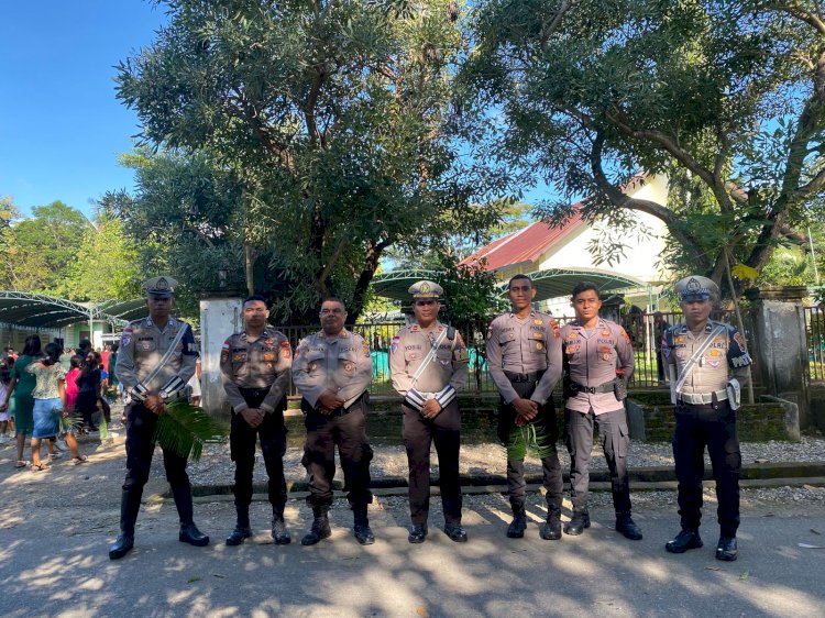 Pekan Suci Paskah 2025, Polres Belu dan Jajaran Amankan Misa Minggu Palma