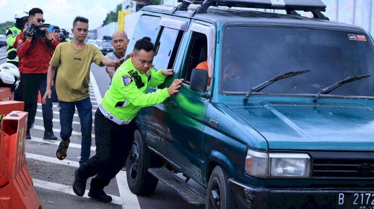 Survei Indikator: 80,3% Masyarakat Puas, Operasi Ketupat 2025 Disambut Positif