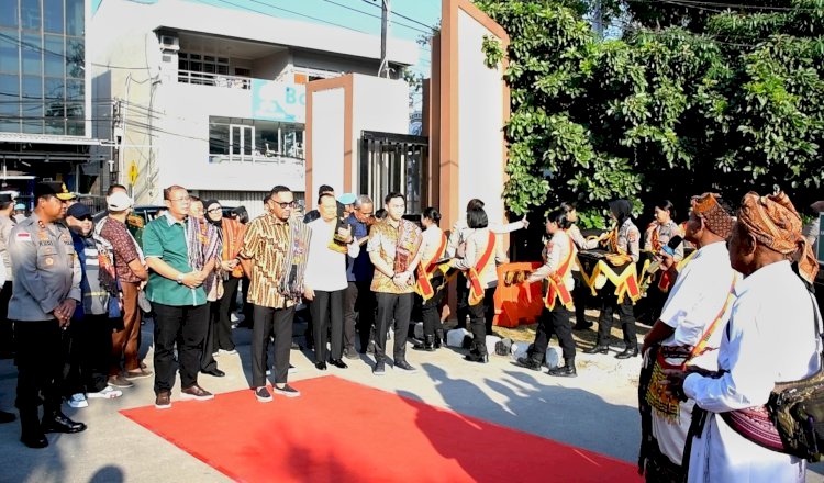 Kapolda NTT Sambut Hangat Kunjungan Komisi III DPR RI dengan Nuansa Budaya