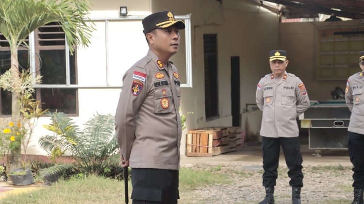 Tanamkan Rasa Cinta Tanah Air, Kapolres Belu, AKBP I Gede Eka Putra Astawa Ajak Anggota dan Masyarakat Kibarkan Bendera Merah Putih Selama Agustus 2025