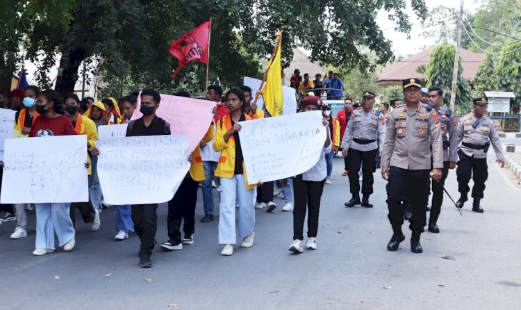 Jalan Kaki Kawal Aksi Damai, Kapolres Belu:Terimakasih, Aspirasi Disampaikan dengan Sejuk dan Damai