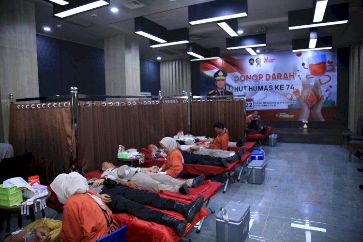 Jelang Hari Jadi ke-74, Humas Polri Gelar Donor Darah
