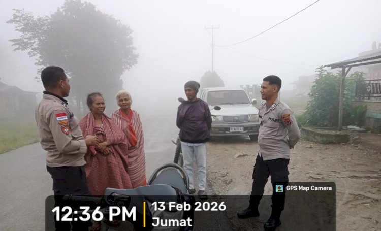 Curah Hujan Meningkat, Personel Pos Laktutus Polres Belu Imbau Warga Waspada Banjir dan Tanah Longsor