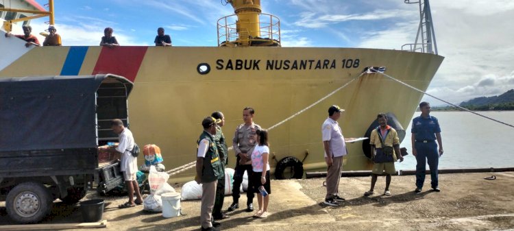 Mudik Aman, Keluarga Bahagia, Personel Ops Ketupat Polres Belu bersama Instansi Terkait Amankan Arus Mudik Lebaran 2026 di Pelabuhan Atapupu