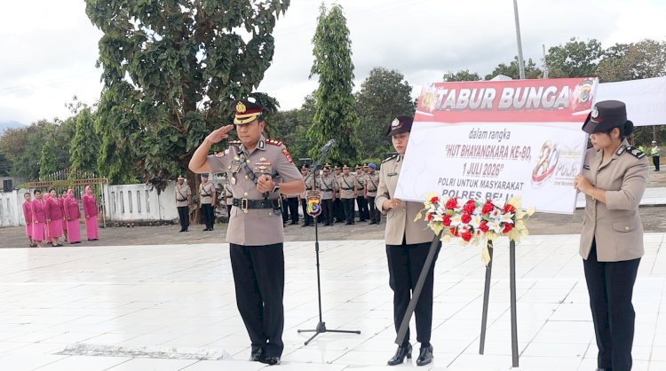 Jelang Hari Bhayangkara ke 80, Kapolres Belu Pimpin Ziarah Rombongan dan Tabur Bunga di Taman Makam Pahlawan Seroja