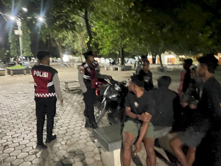 Terus Menjaga Situasi Kondusif di Malam Hari, Unit Turjawali Samapta Polres Belu Gencar Laksanakan Patroli Dialogis di Titik-titik ini