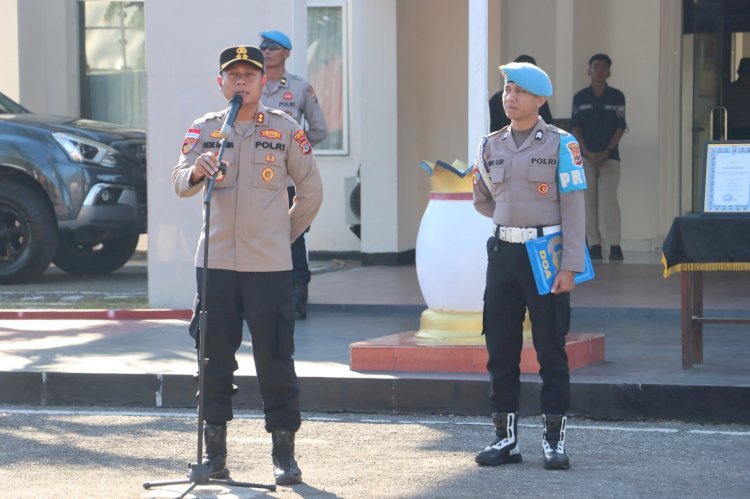 Apel Jam Pimpinan, Kapolres Belu:Bekerja Harus Profesional dan Konsisten, Semangat Tidak Boleh Kendor dalam Melayani Masyarakat