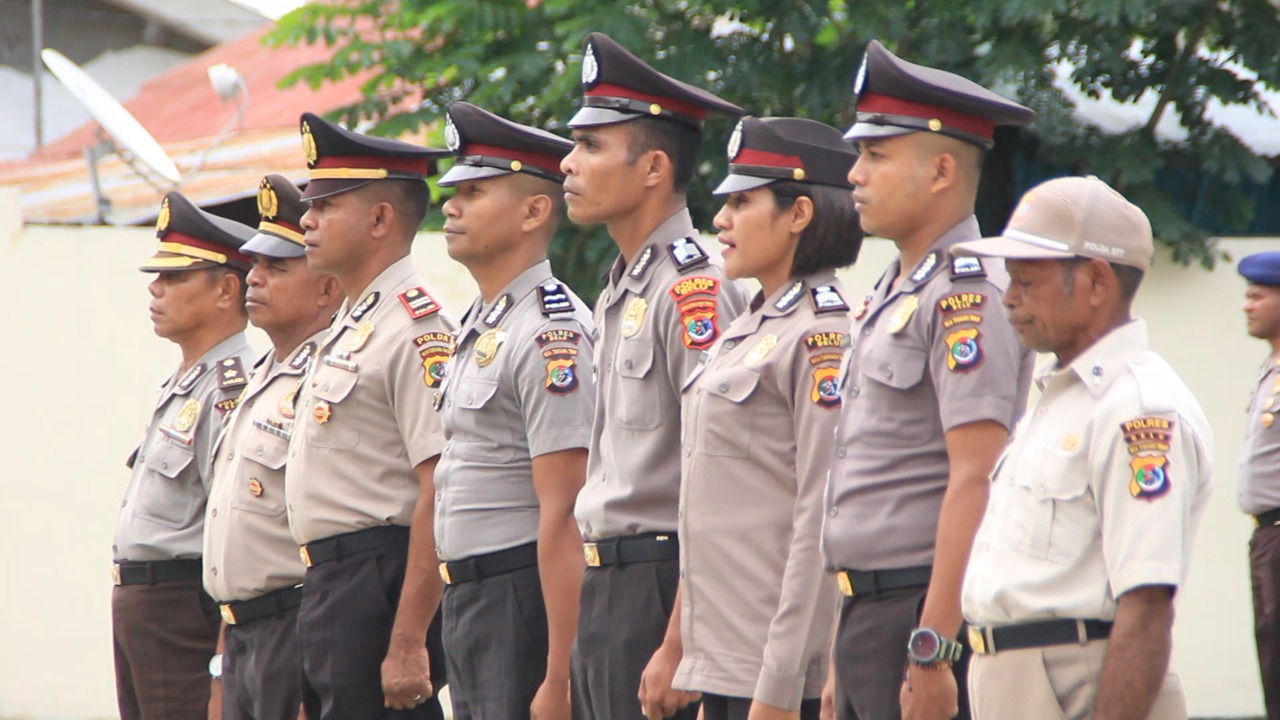 Awali Tahun 2019, Polres Belu Gelar Upacara Kenaikan Pangkat Perwira, Bintara dan PNS Polri