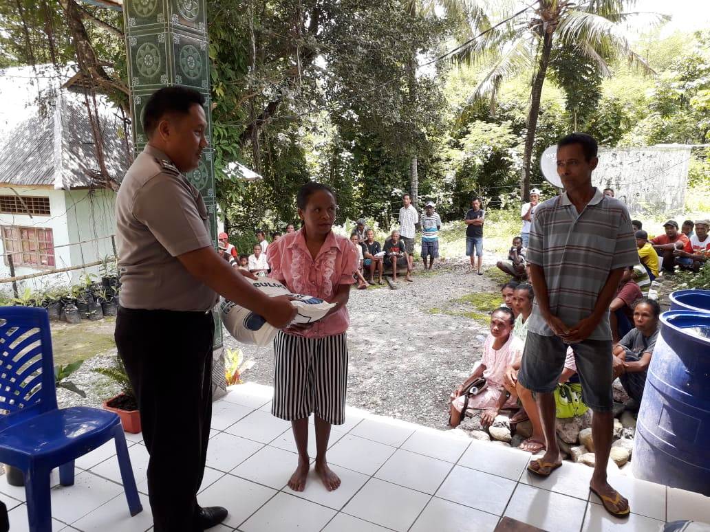 Lagi, Polsek Raihat Kawal Penyaluran Rastra Tahap I Tahun 2019