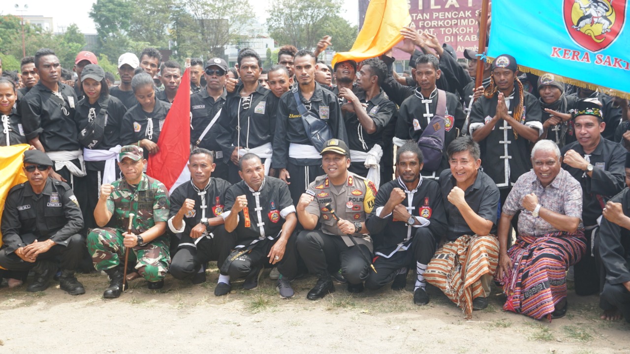 Setelah Sumpah Adat, Kapolres Belu Imbau Dua Perguruan Silat Ini Saling Menghargai dan Rawat Kerukunan