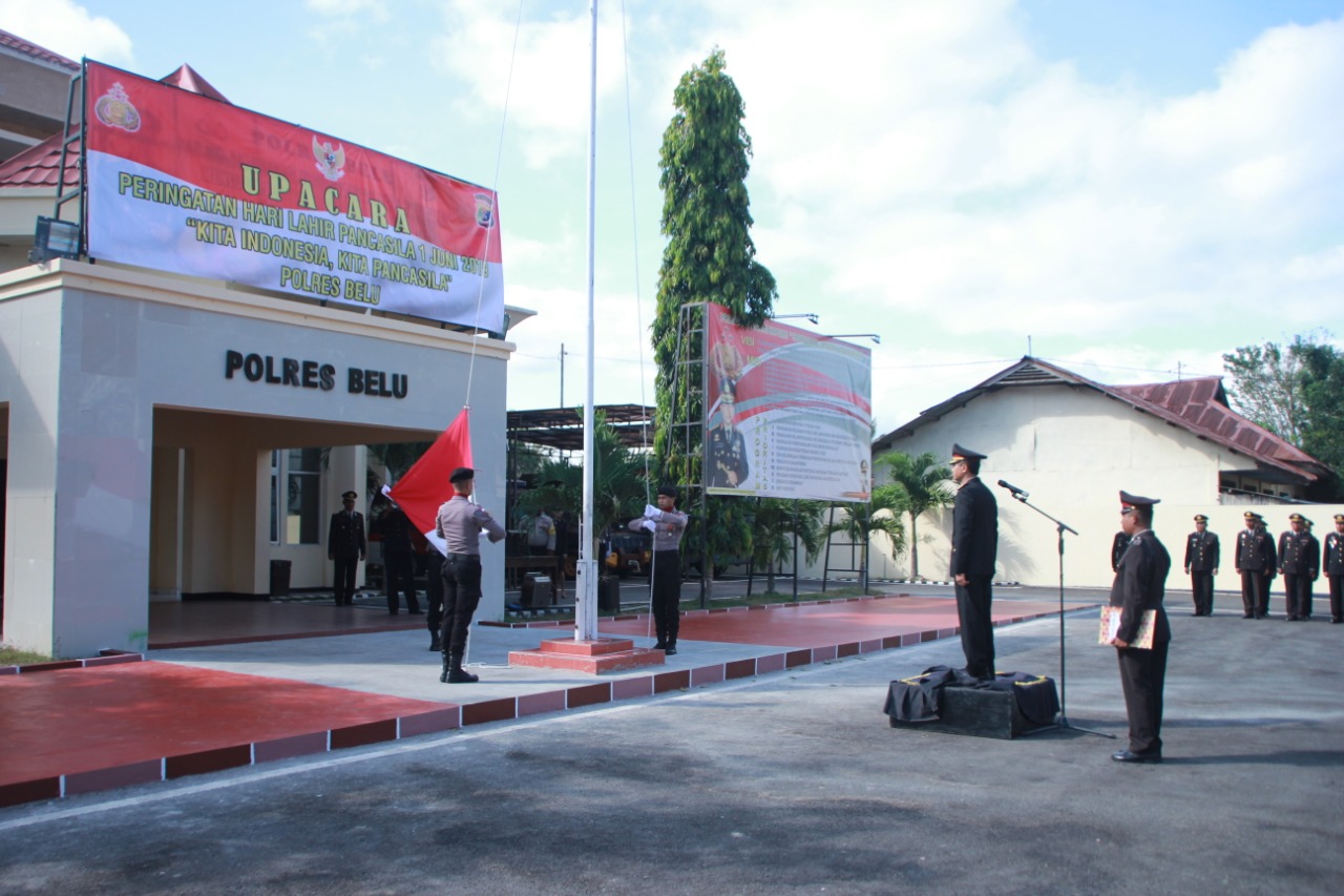 Polres Belu Gelar Upacara Bendera Peringati Hari Lahir Pancasila