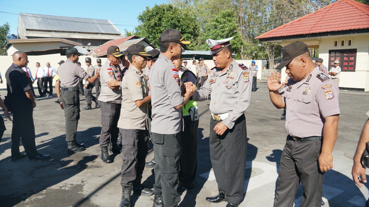 Saling Maaf Memaafkan Anggota Polres Belu di Moment Idul Fitri 1440 H