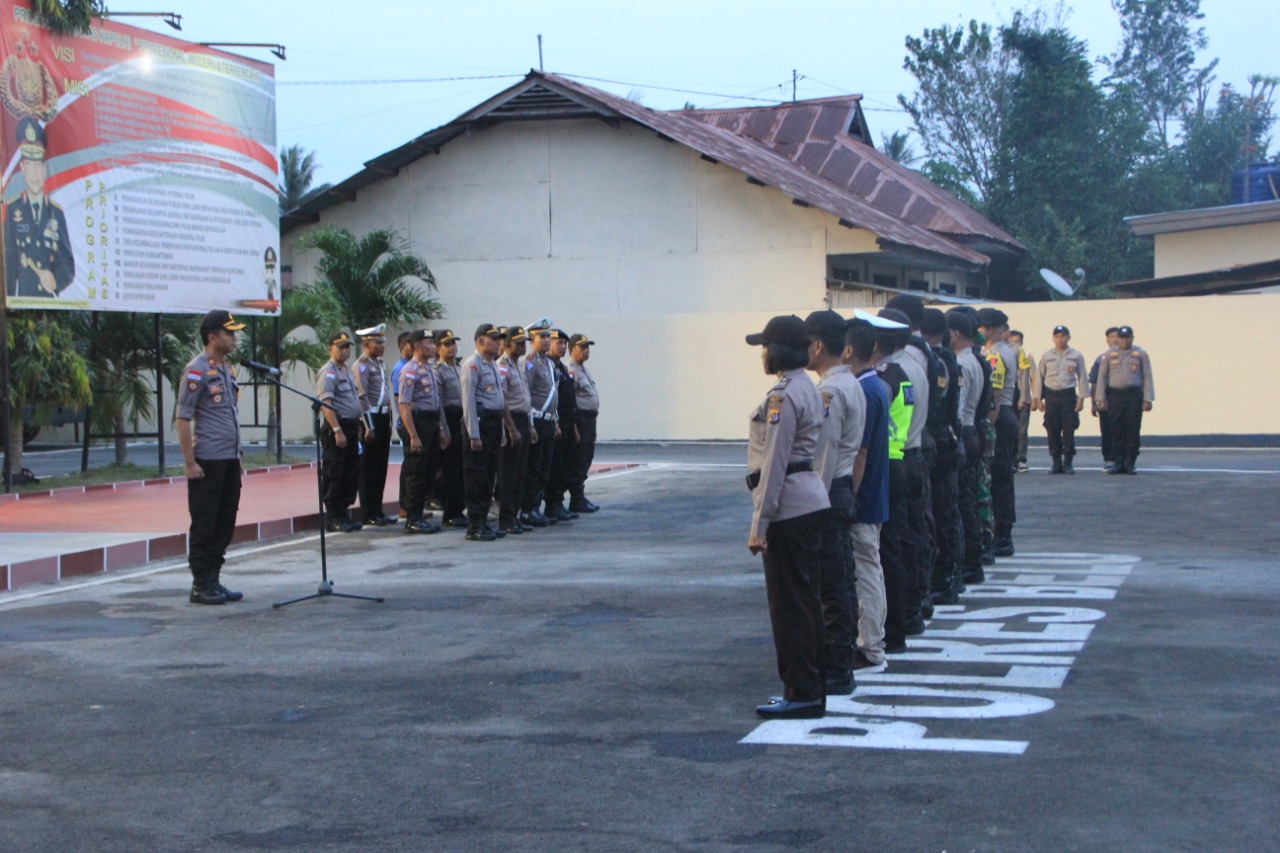 Wakapolres Belu Pimpin Apel Pengamanan Malam Takbiran Sambut Idul Fitri 1440 H