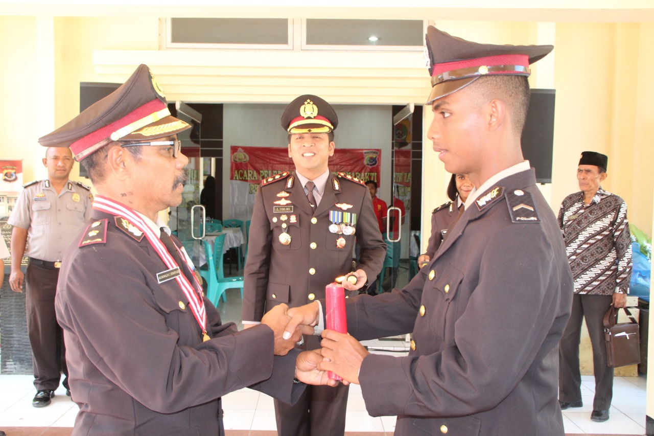 Video, Kapolres Belu pimpin acara Pelepasan Wisuda Purna Bakti personil Polri dan PNS