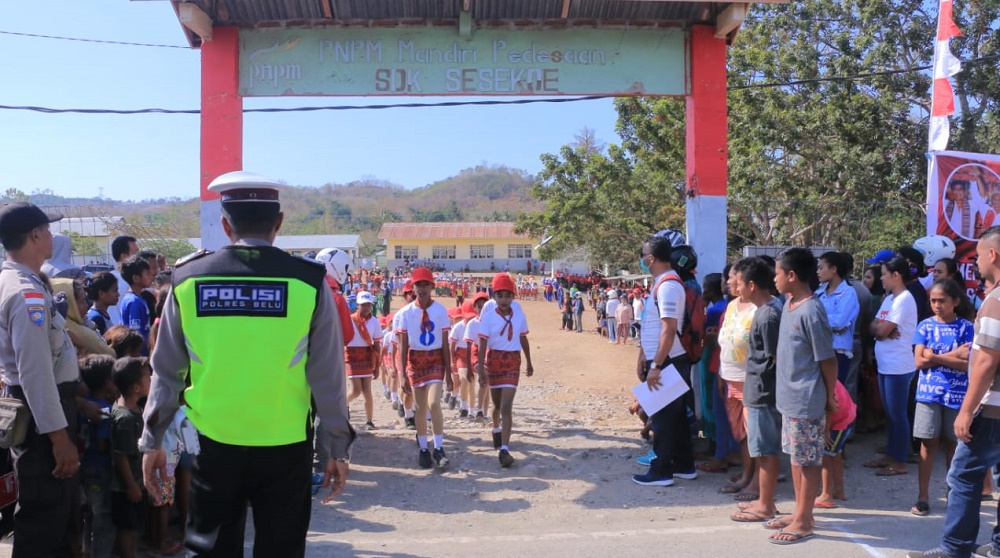 Polres Belu dan Instansi Terkait Amankan Lomba Gerak Jalan 8 KM Sambut HUT RI ke 74