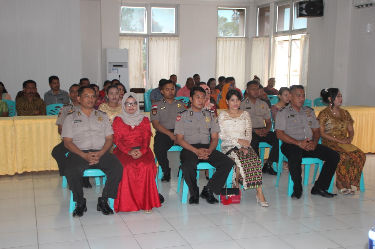 Gandeng Calon Istri, Enam Anggota Polres Belu Jalani Sidang BP4R