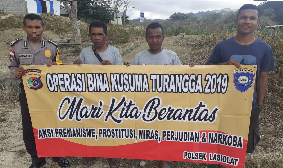 Hari ke 9 Ops Bina Kusuma 2019, Polsek Lasiolat Beri Penyuluhan Kamtibmas ke Warga dusun Fatubesi