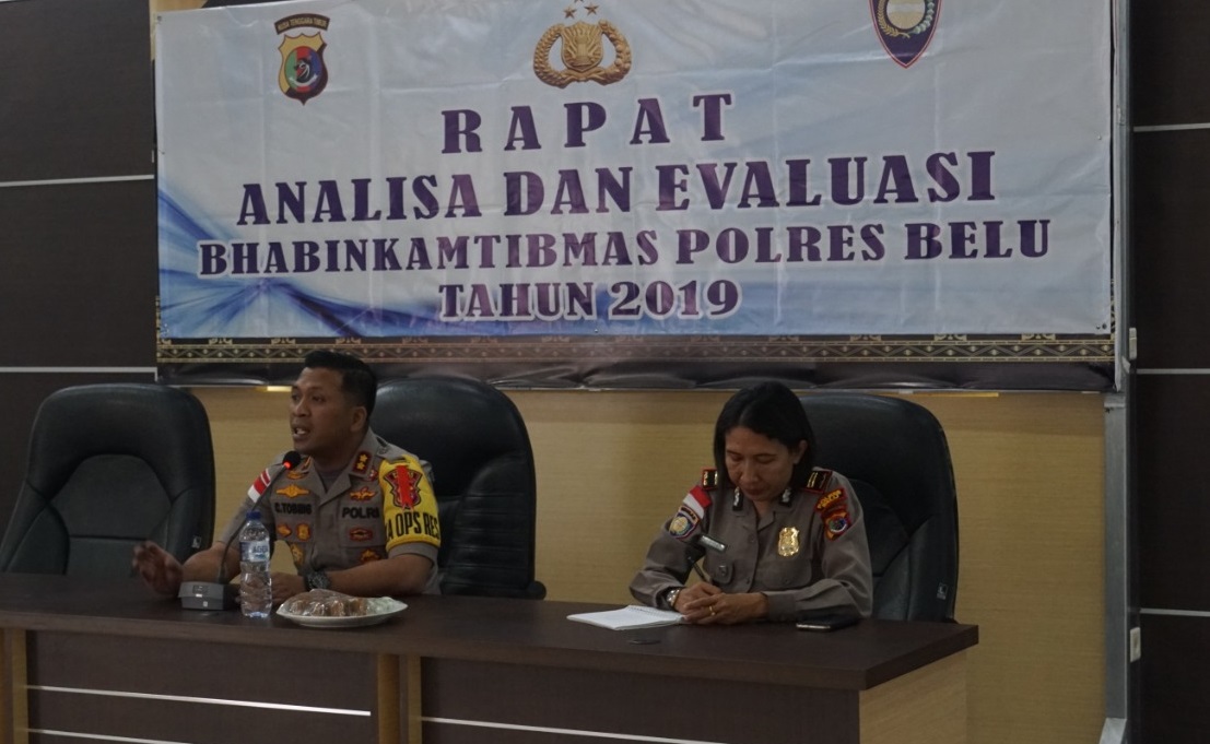 Pimpin Rapat Anev, Kapolres Belu Minta Bhabinkamtibmas Lakukan Mapping Potensi Kerawanan Saat Pilkades