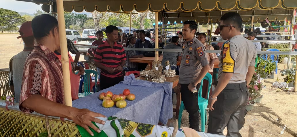 Polsek Tasifeto Timur Amankan Peringatan Hari Pangan Sedunia ke 39 Tingkat Kabupaten Belu