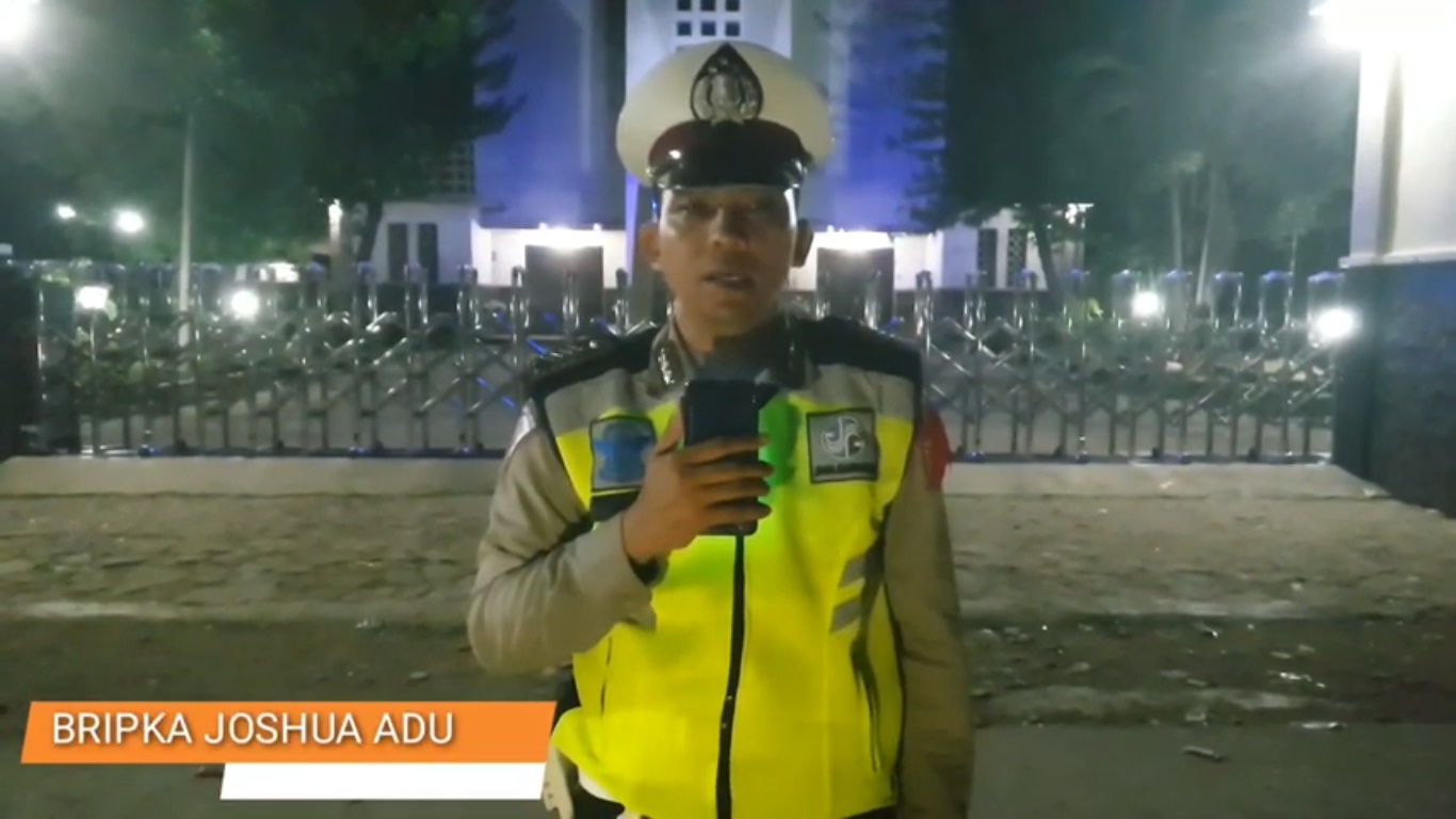 Situasi Arus Lalin Seputaran Gereja Kathedral di malam Natal 25 Desember 2019