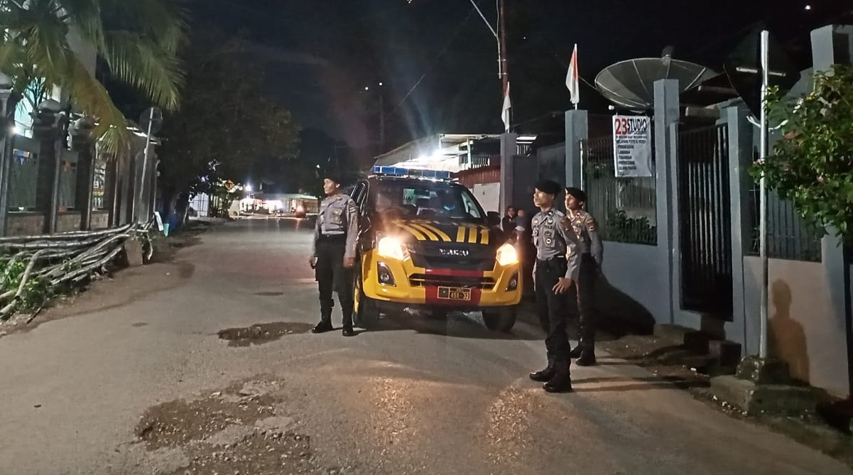 Cegah Penyebaran Covid-19, Sat Samapta Polres Belu Turun ke Jalan Beri Imbauan ini ke Masyarakat
