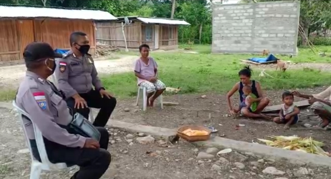 Agar Tidak Tertular Corona, Polsek Tasifeto Barat Imbau Warga Stop Bepergian dan Jaga Jarak Fisik